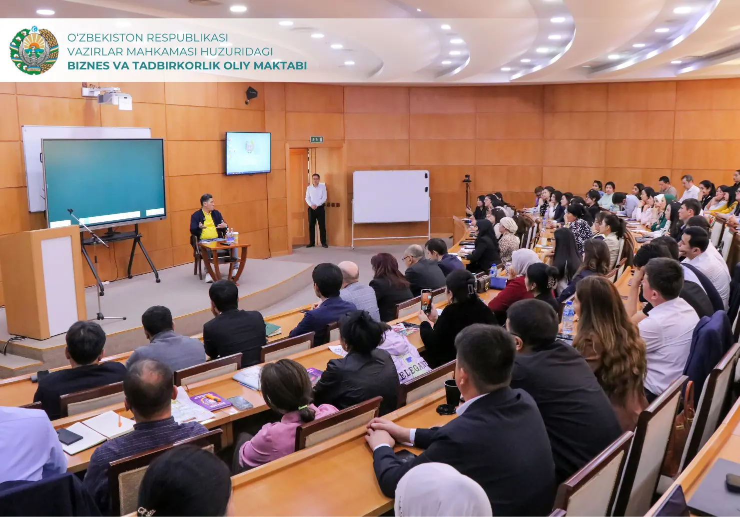 Ochiq uchrashuv doirasida biznes va boshqaruvda zamonaviy yondashuvlar muhokama qilindi